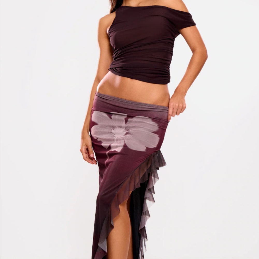 PrettyLittleThing Purple Floral Maxi Skirt
